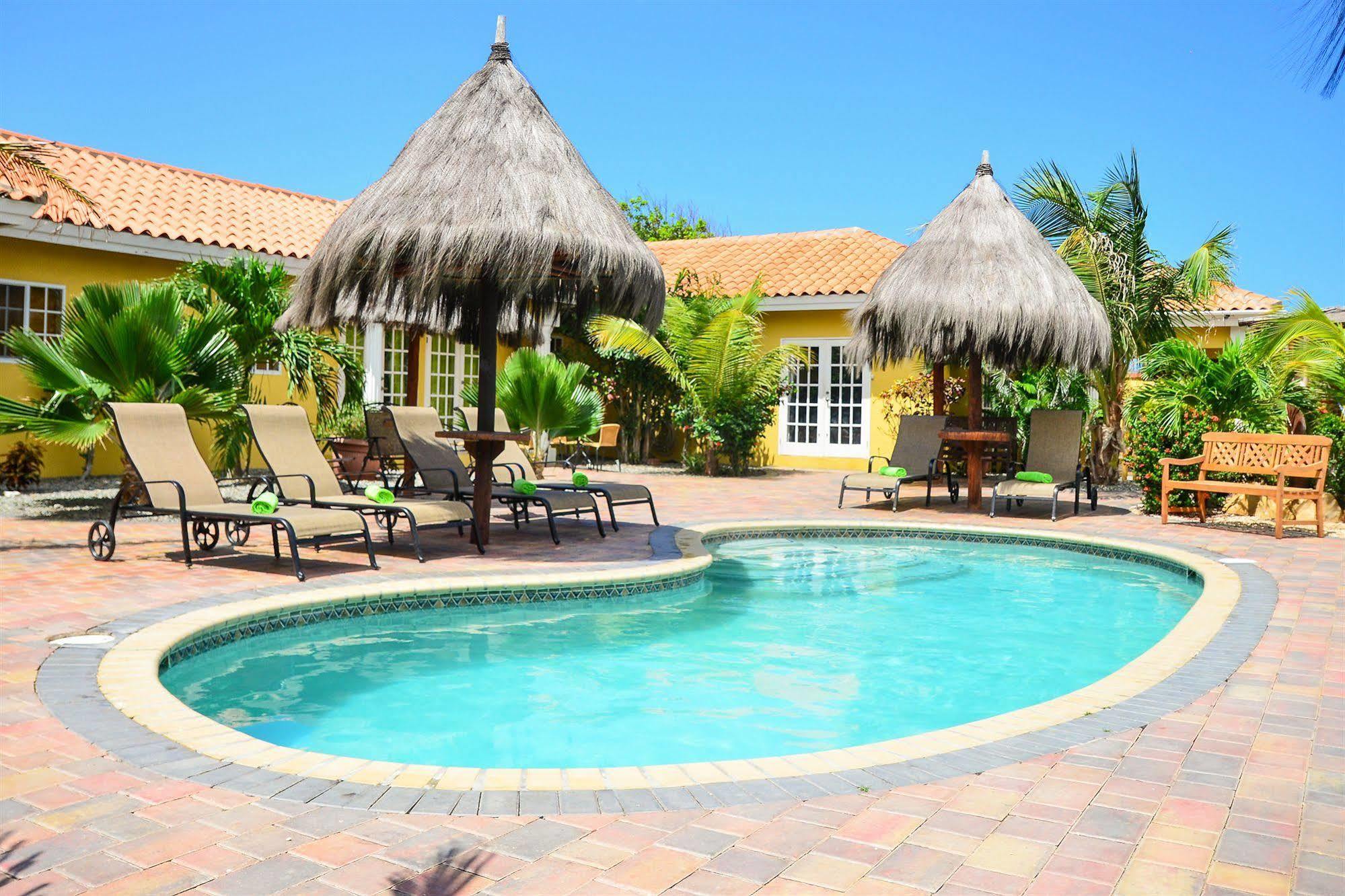 Aruba Tropic Apartments Noord Exteriör bild